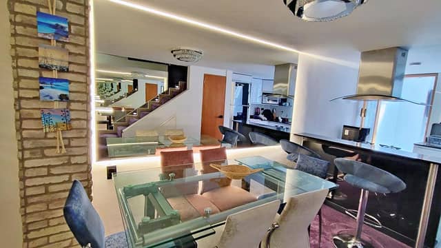 Casa en Venta en Niquia, Bello de 3 plantas con garaje con REF 1441